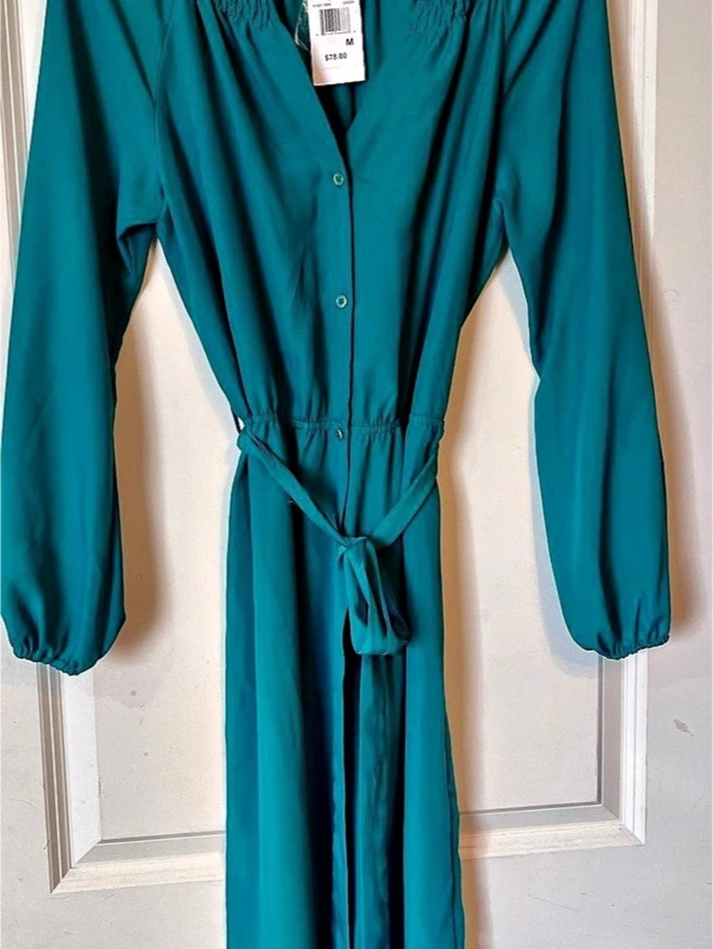 harper and grey Midi Dress in Vibrant Green Size Medium NWT